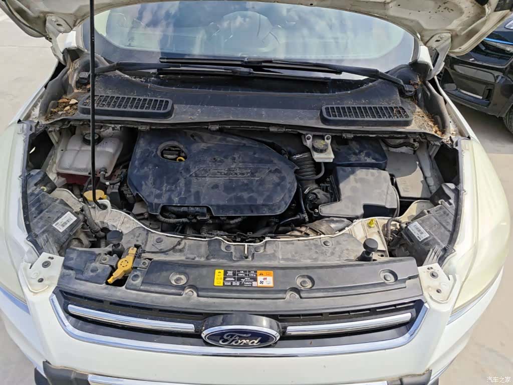 Ford Kuga, 2015 20