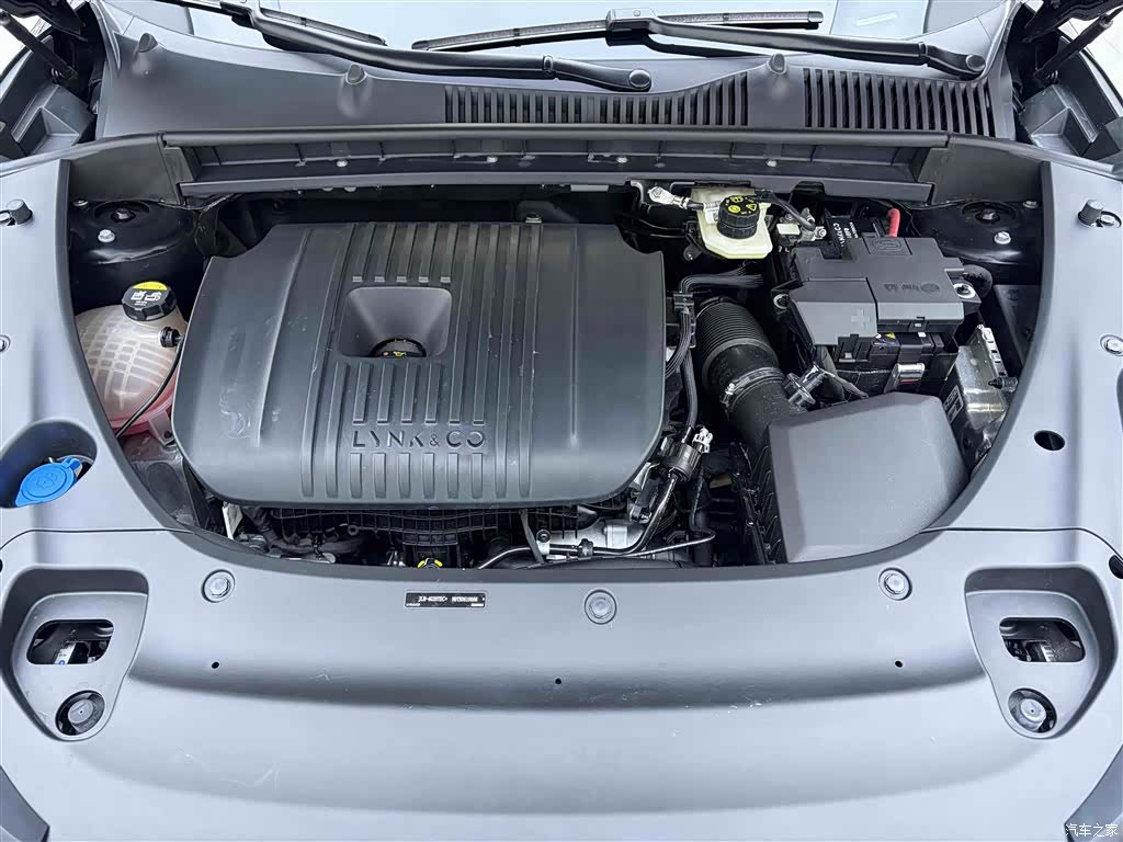 Lynk & Co 02, 2023 10