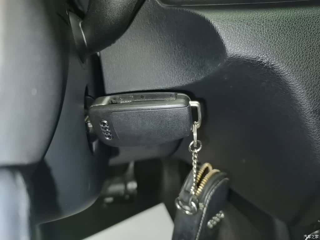 Audi Q3, 2016 9