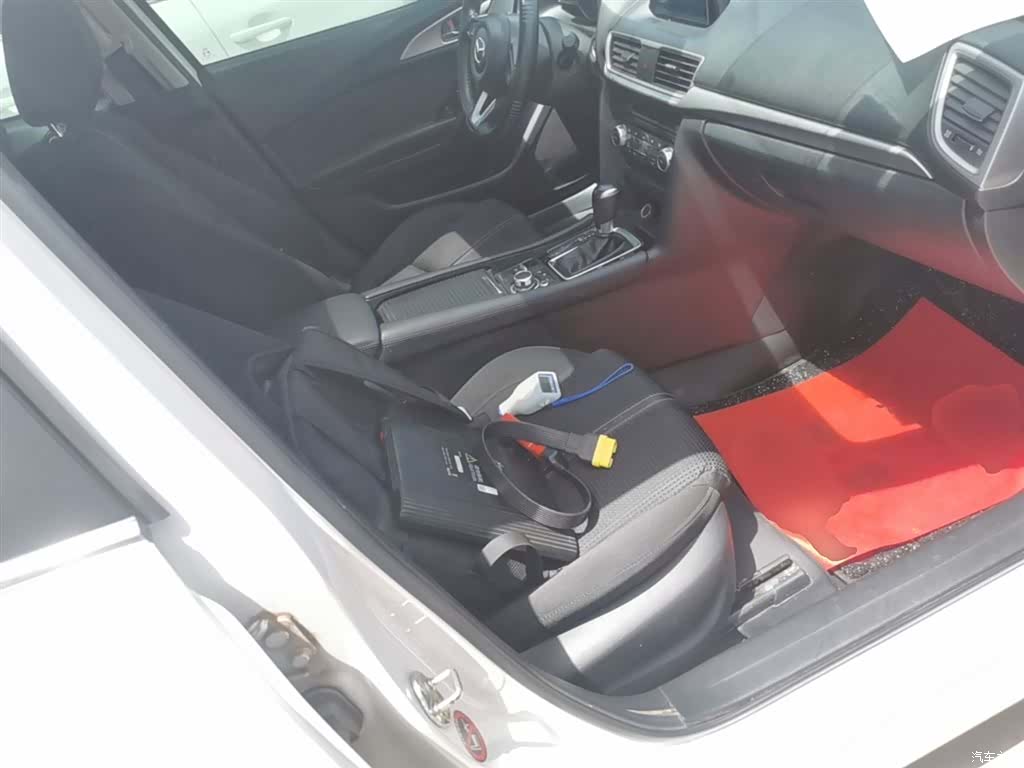 Mazda Mazda3, 2019 25