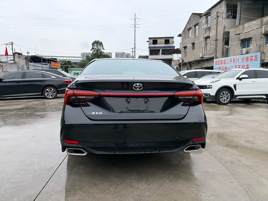 Toyota Avalon 2022, фото 4