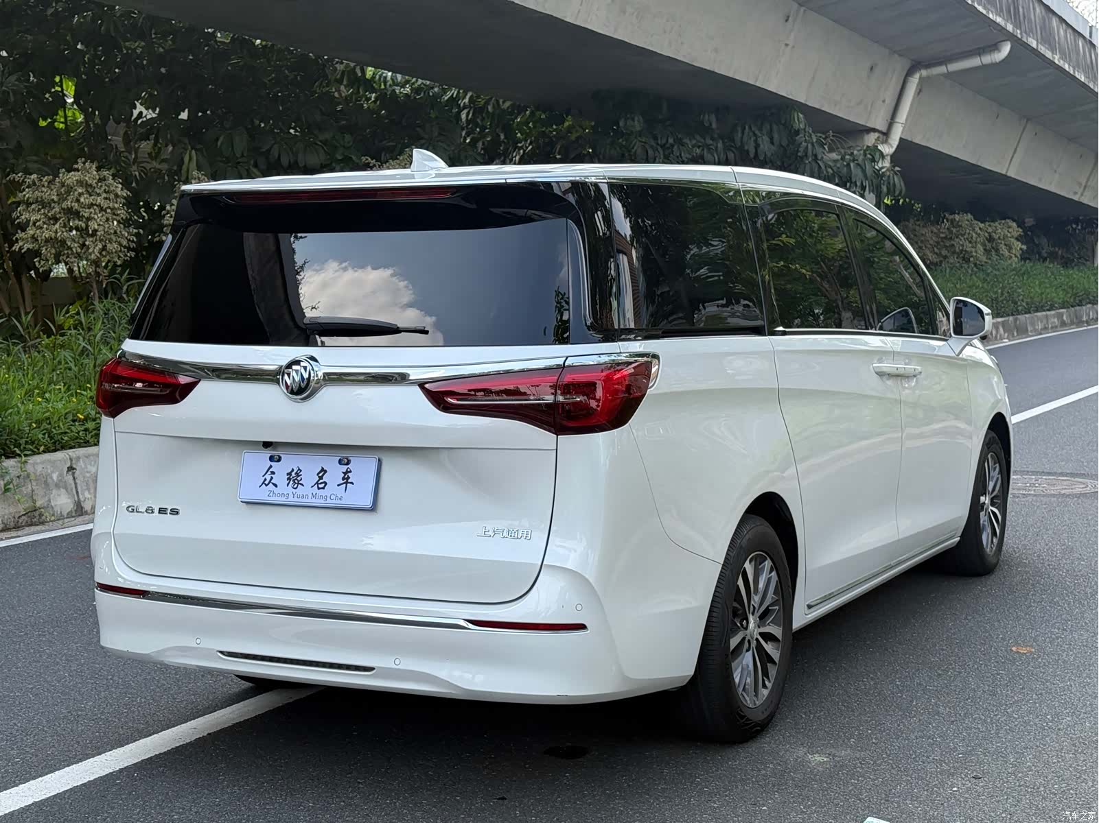 Buick GL8, 2023 6