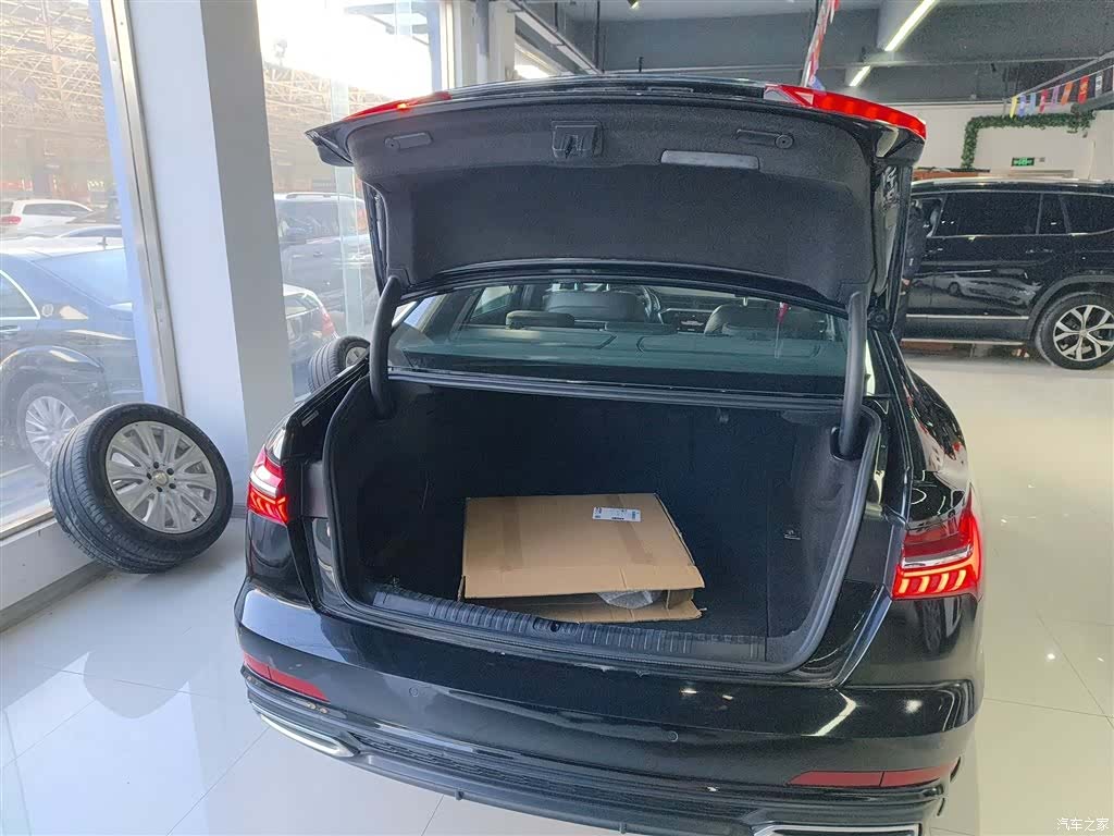Audi A6L, 2022 19