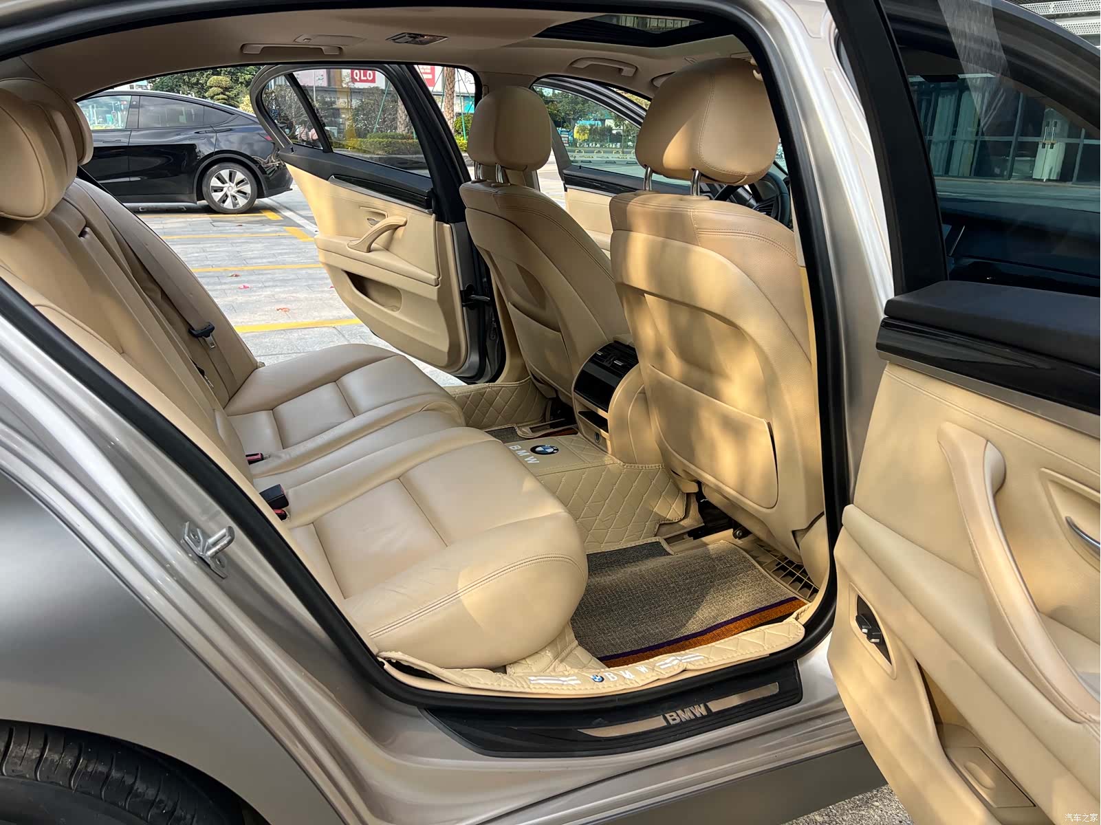 BMW 5 Series, 2015 11