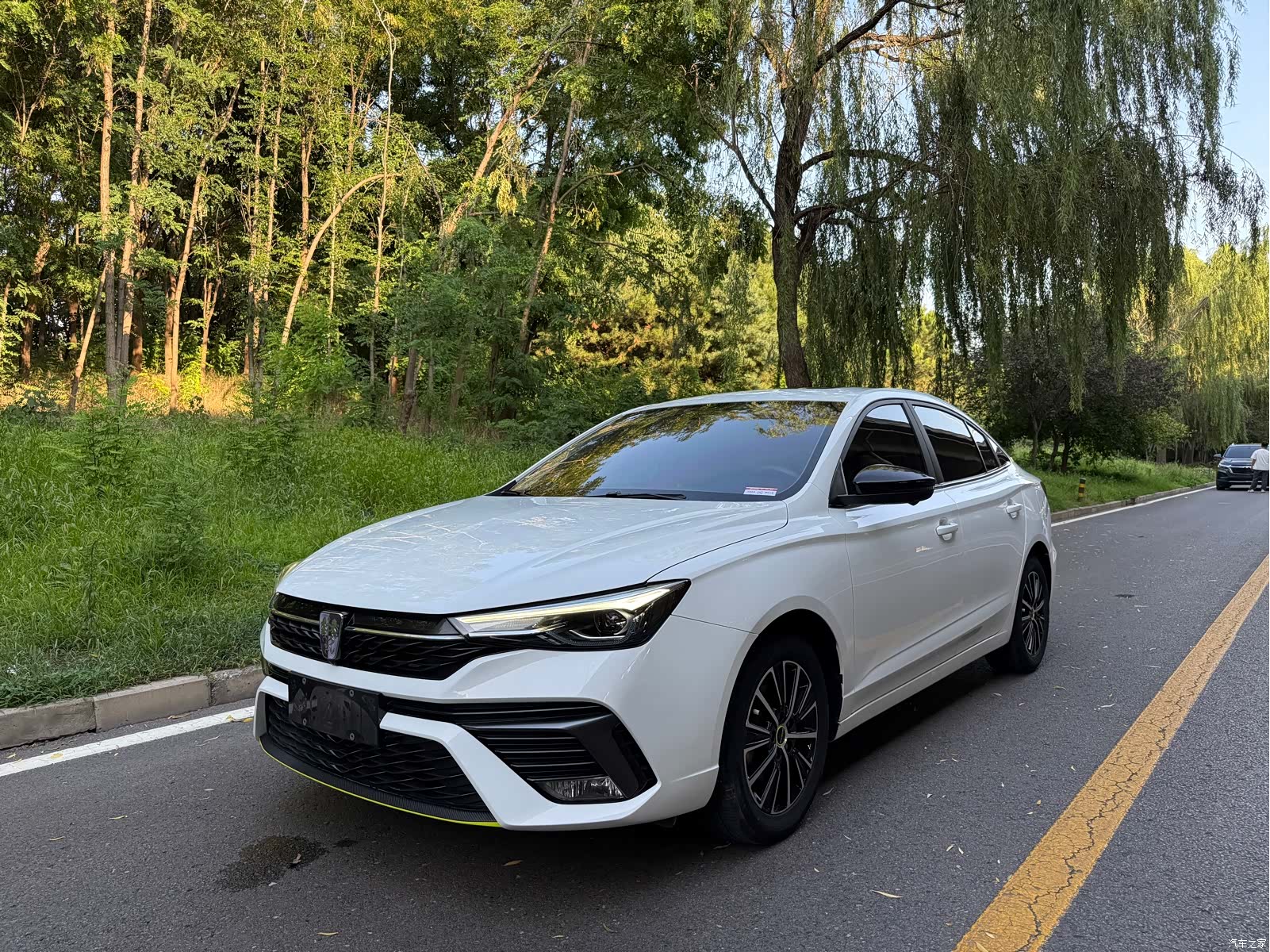 Roewe i5, 2022 1