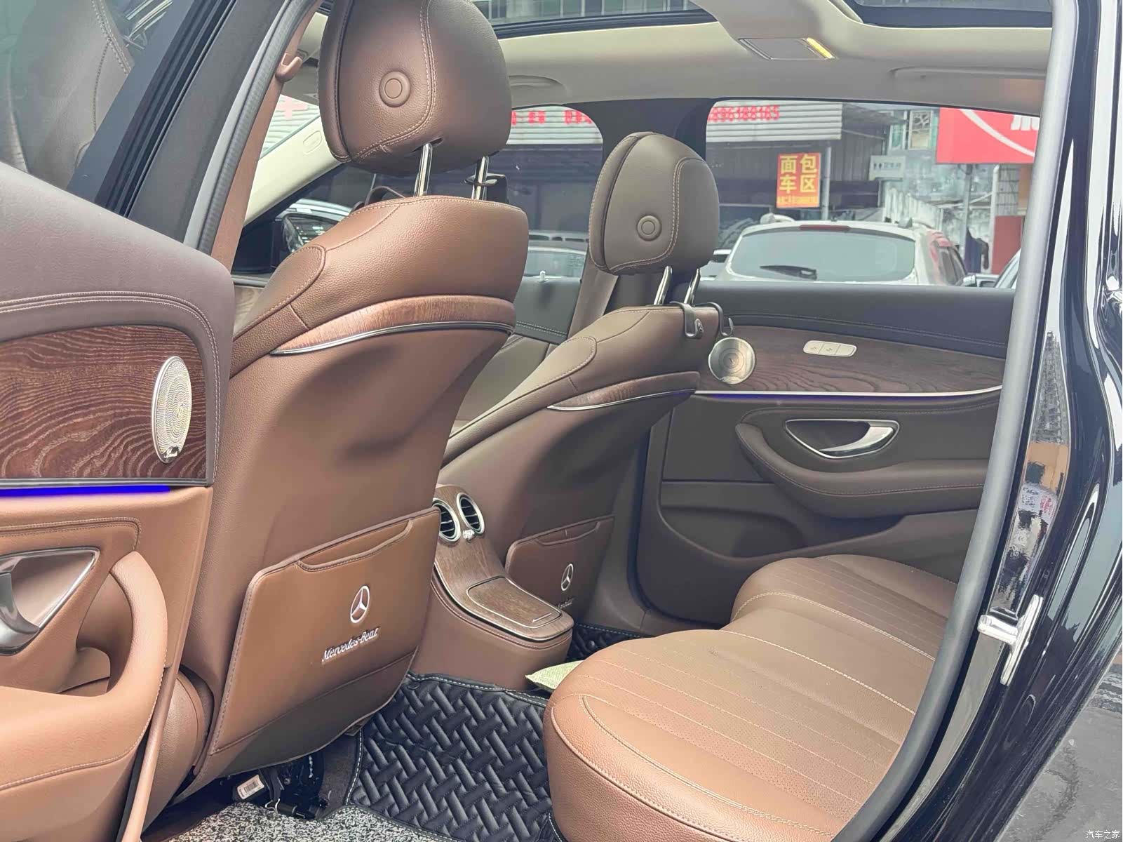 Mercedes-Benz E-Class, 2024 все фото