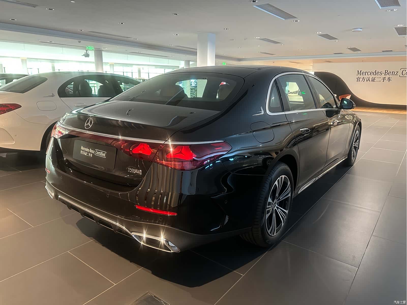 Mercedes-Benz E-Class, 2025 3