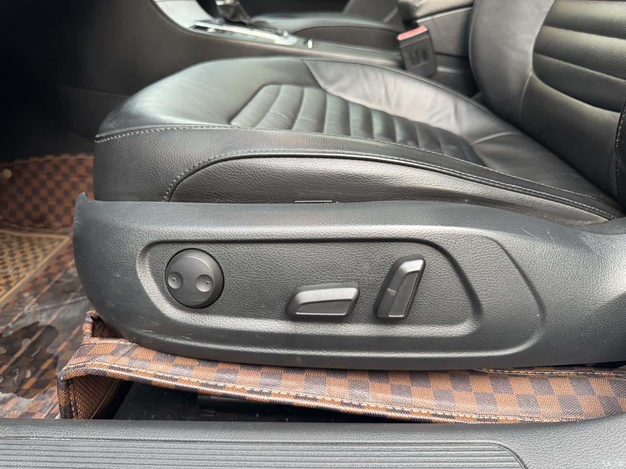 Volkswagen Magotan, 2014 10