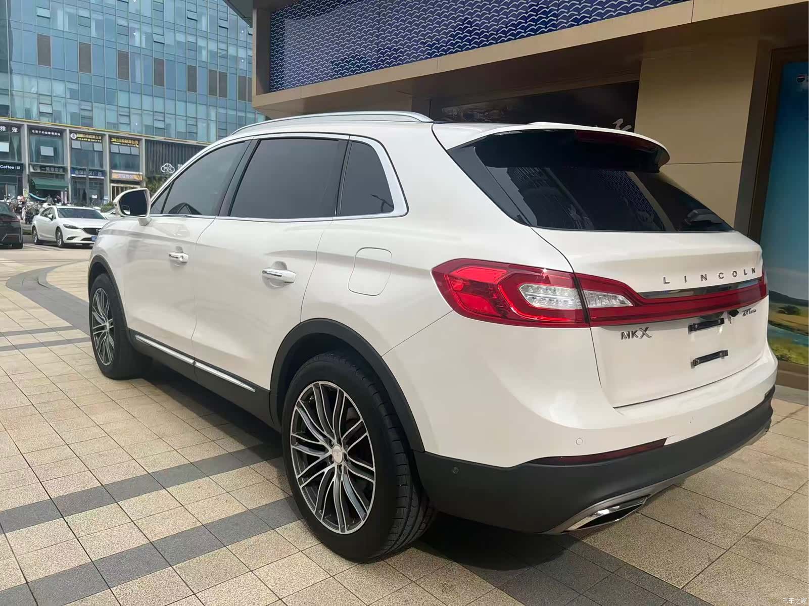 Lincoln MKX, 2018 24