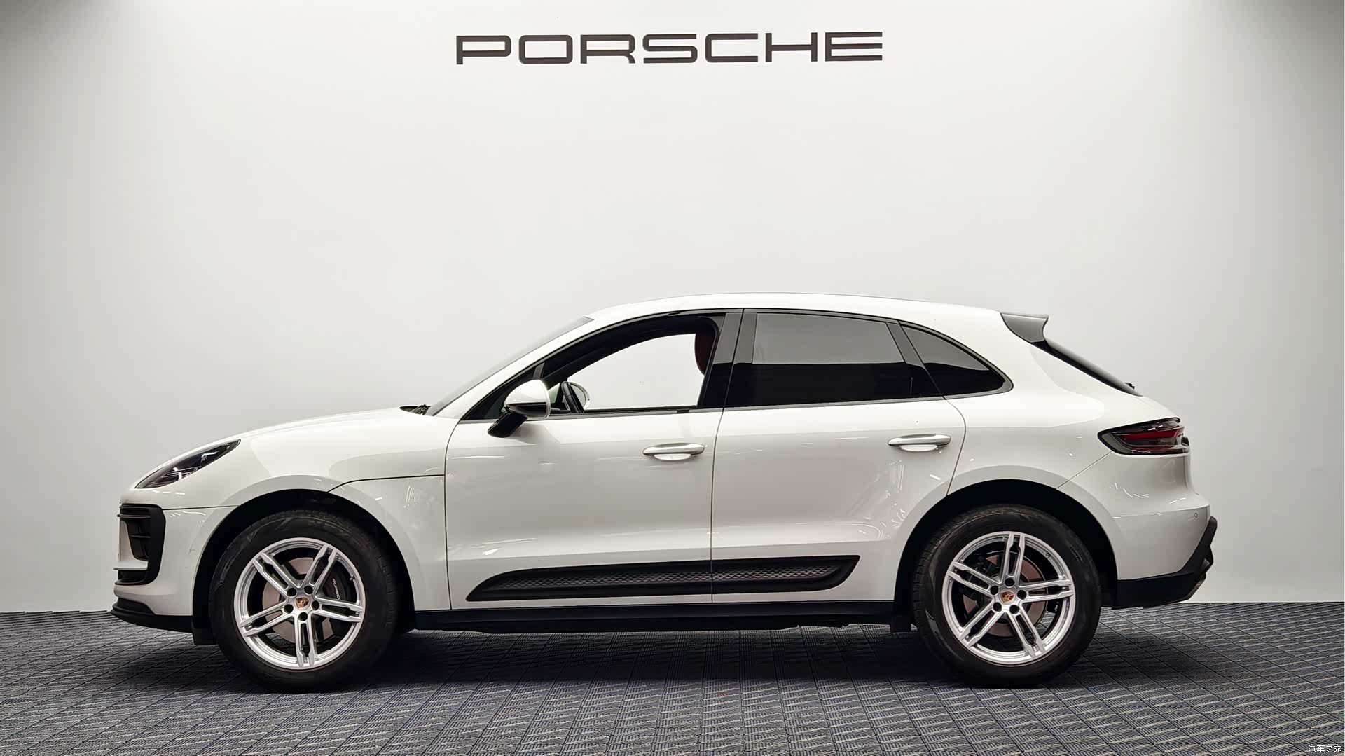 Porsche Macan, 2024 6