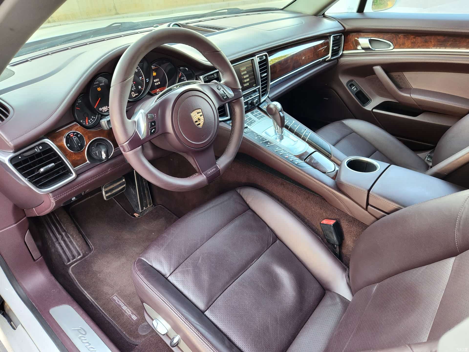 Porsche Panamera, 2012 10
