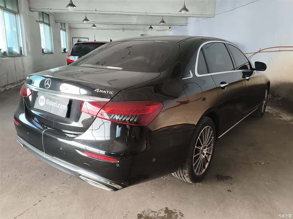 Mercedes-Benz E-Class, 2023 22