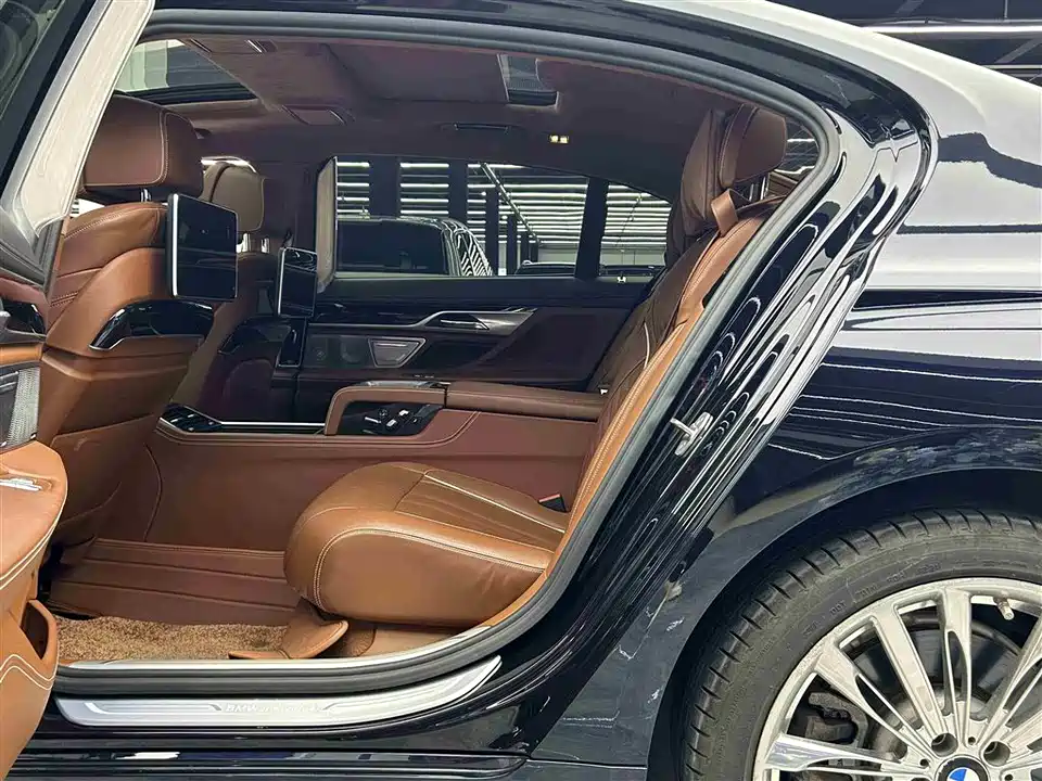BMW 7 series BMW 7 series