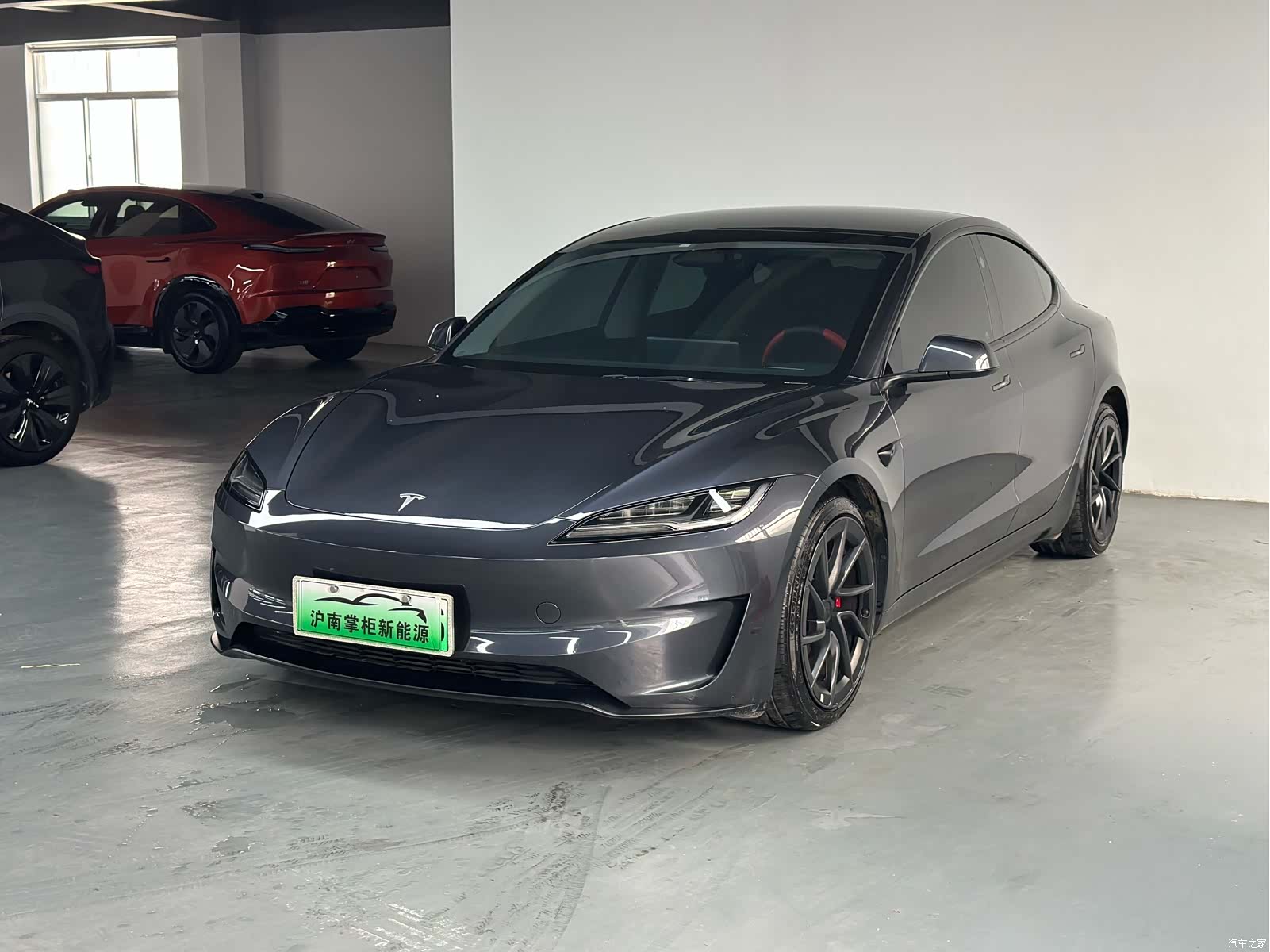Tesla Model 3, 2024 1