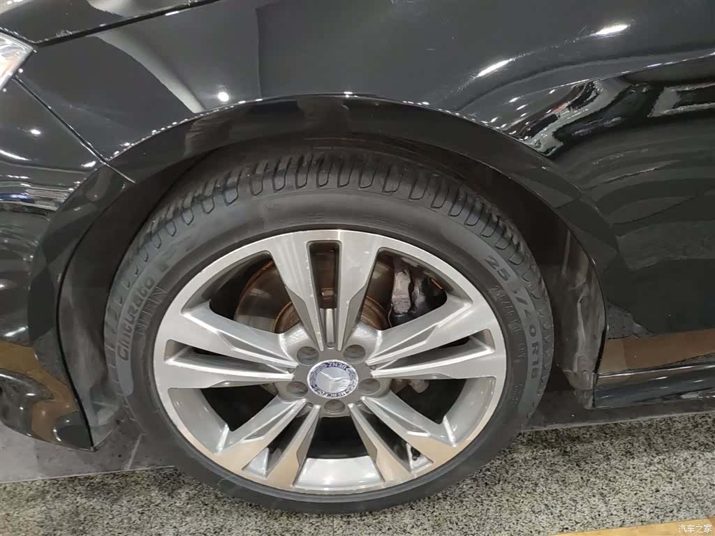 Mercedes-Benz E-Class, 2015 23
