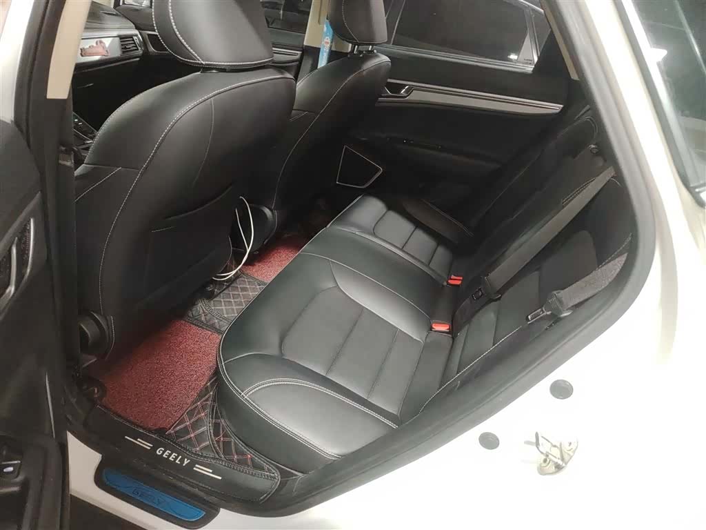 Geely Emgrand, 2020 17
