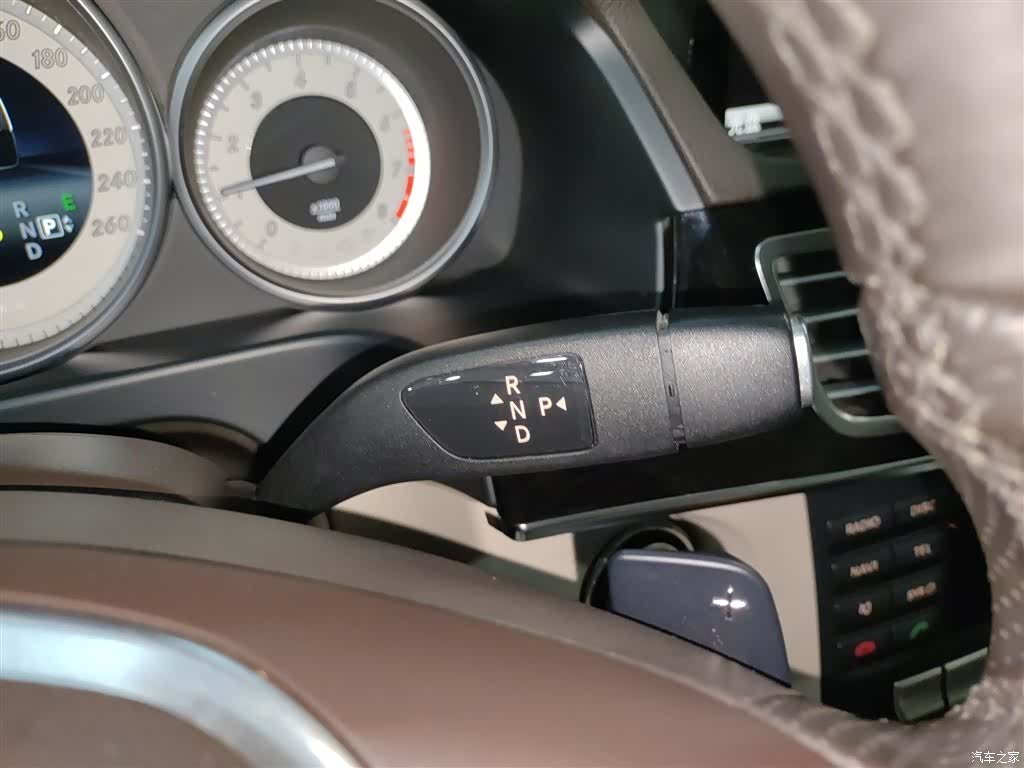 Mercedes-Benz E-Class, 2015 14