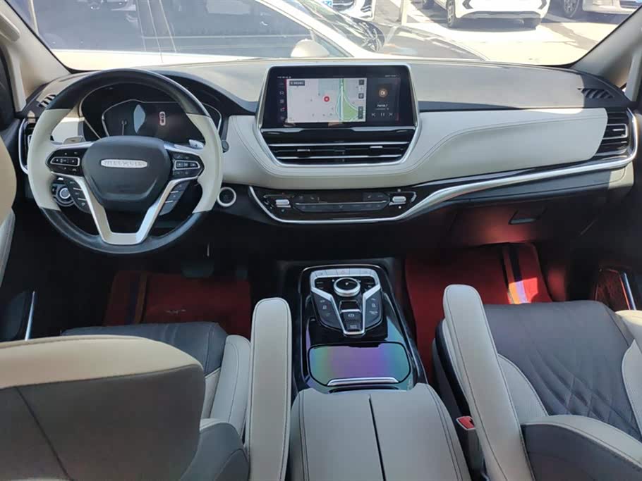 MAXUS Chase G20