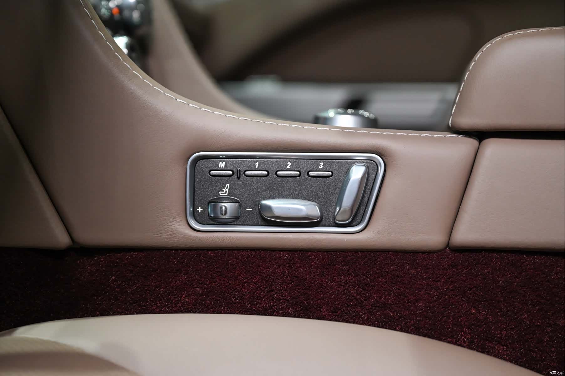 Aston Martin Rapide, 2014 22