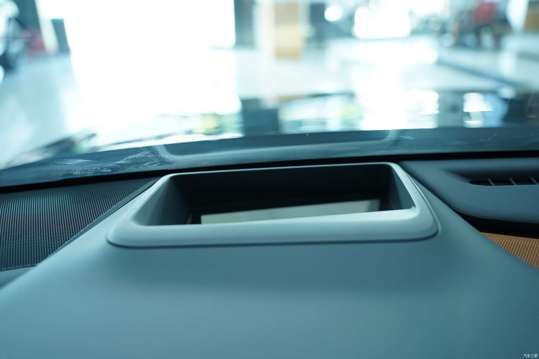 Toyota Crown, 2024 все фото