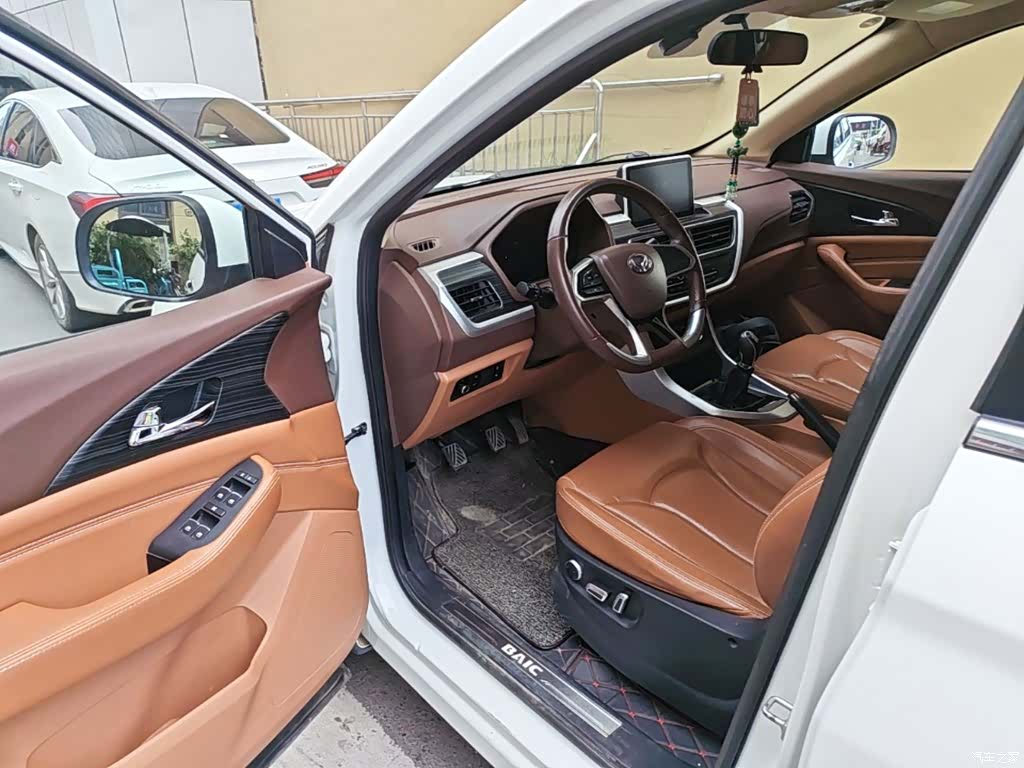 BAIC S7, 2018 16