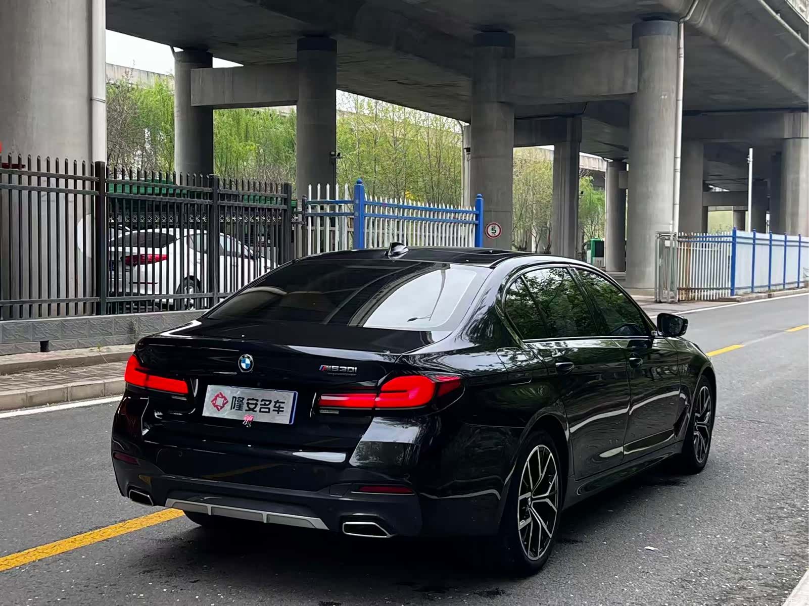 BMW 5 Series, 2022 17