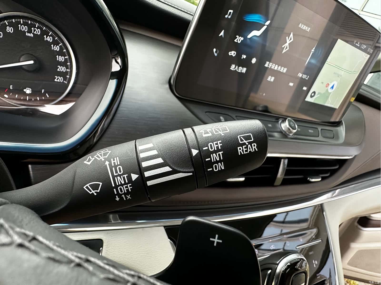 Buick GL8, 2020 22