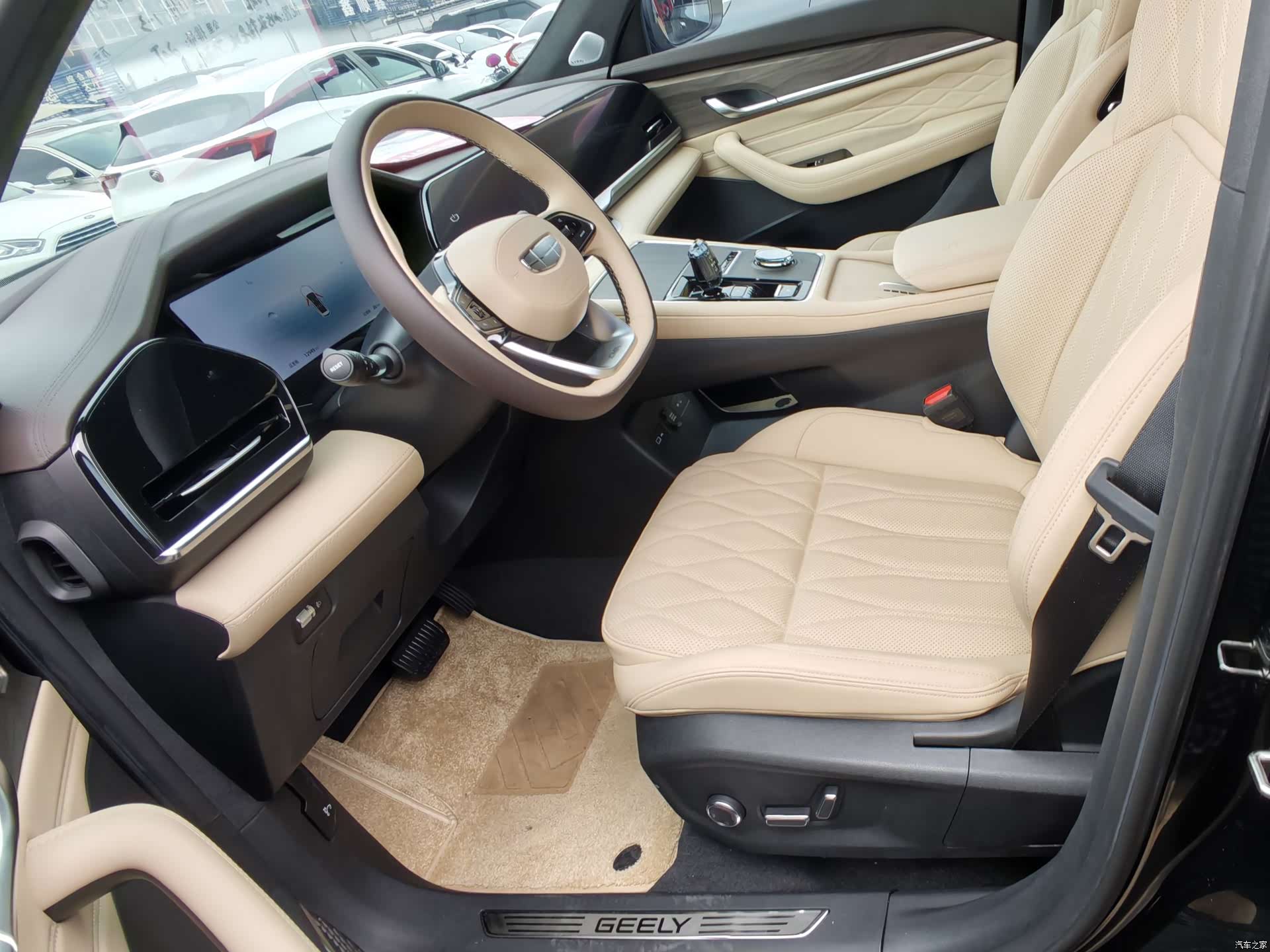 Geely Xingyue L, 2025 4