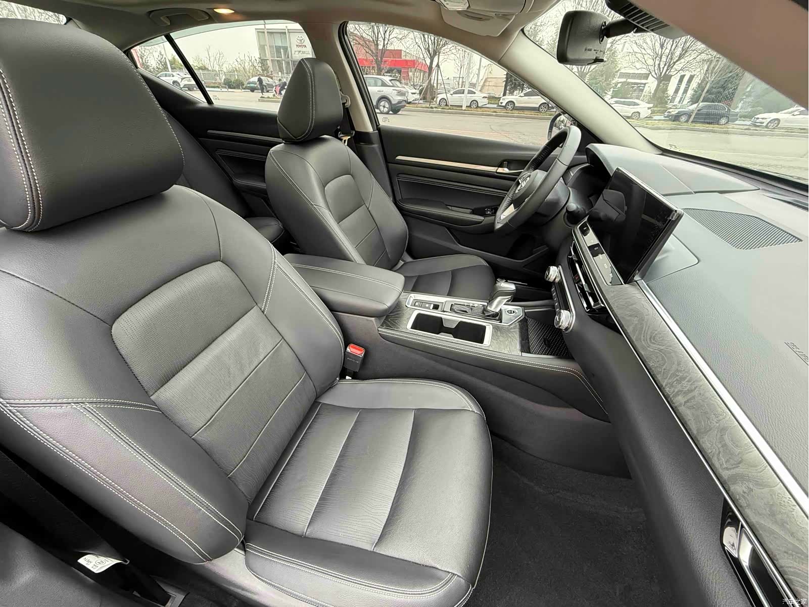 Nissan Teana, 2024 13