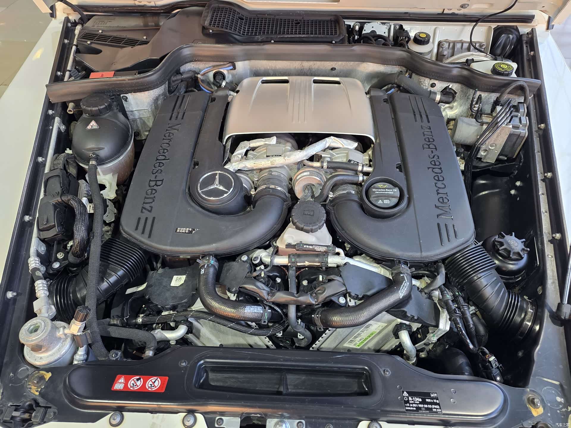 Mercedes-Benz G-Class, 2018 24