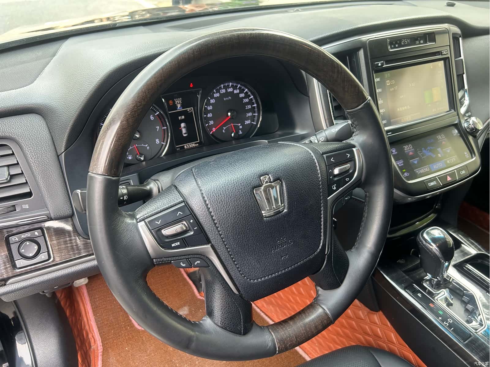 Toyota Crown, 2017 12