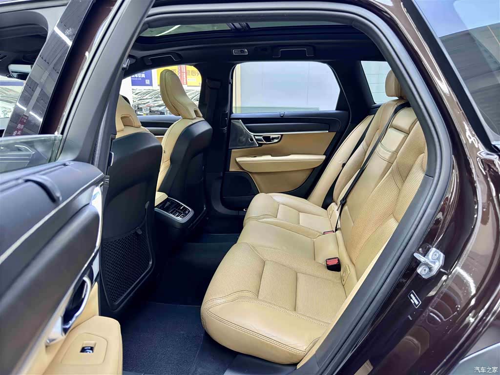 Volvo V90, 2019 7