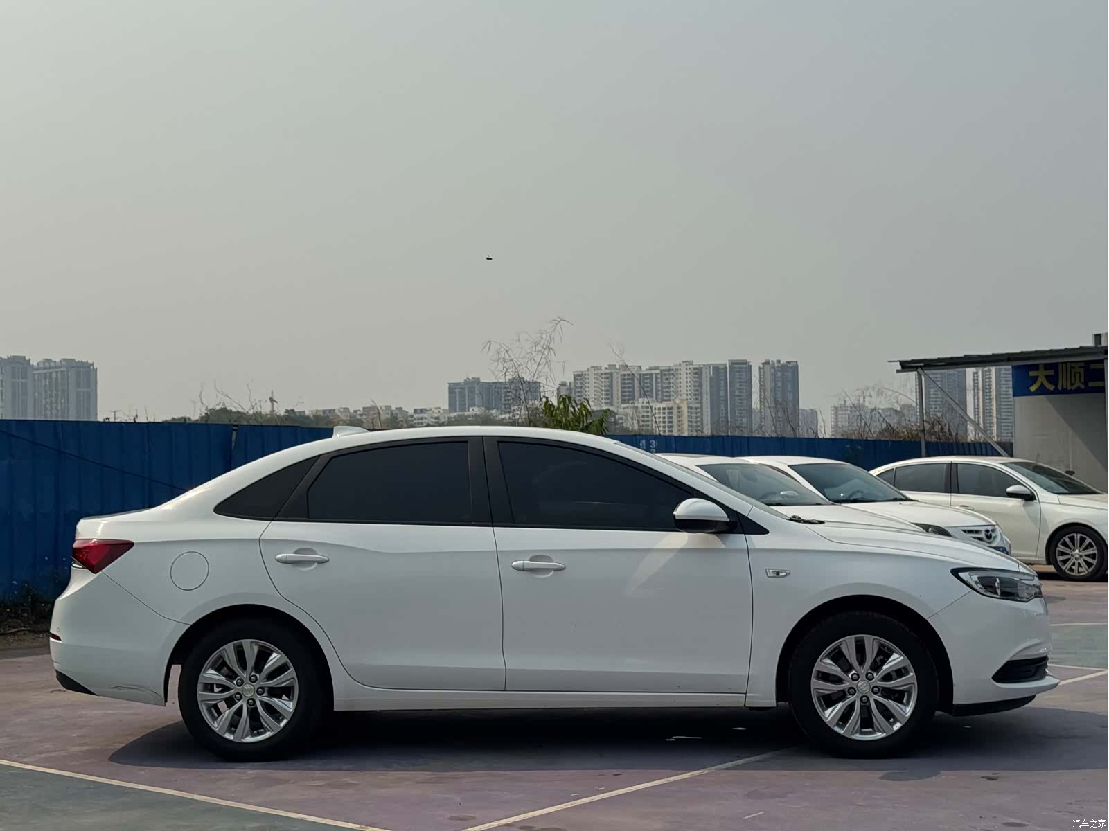 Buick V, 2018 4