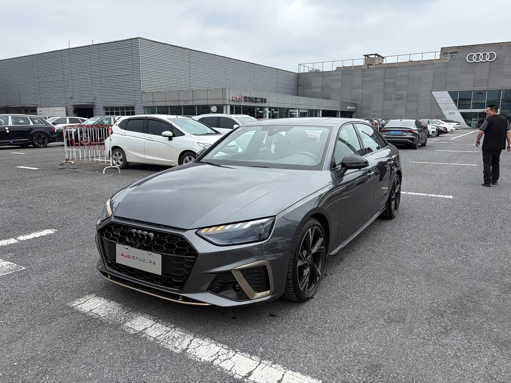 Audi A4L