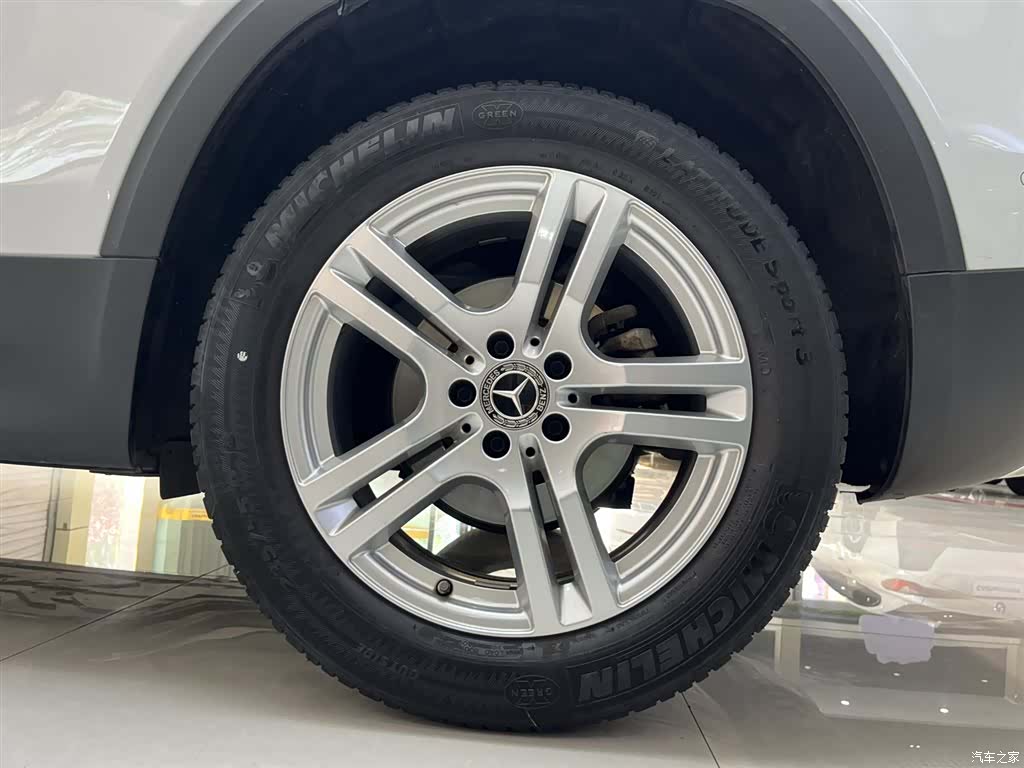 Mercedes-Benz GLB, 2021 8