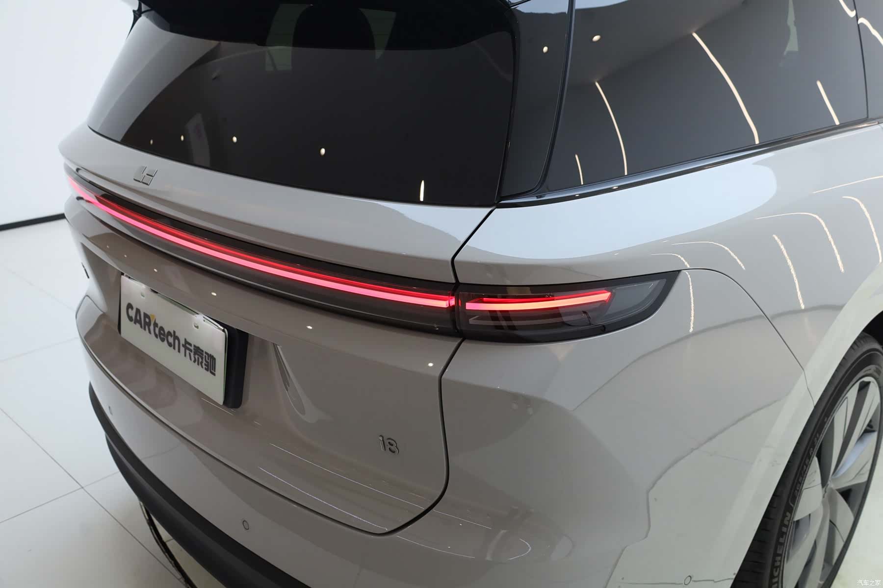 Li Auto i8, 2025 29