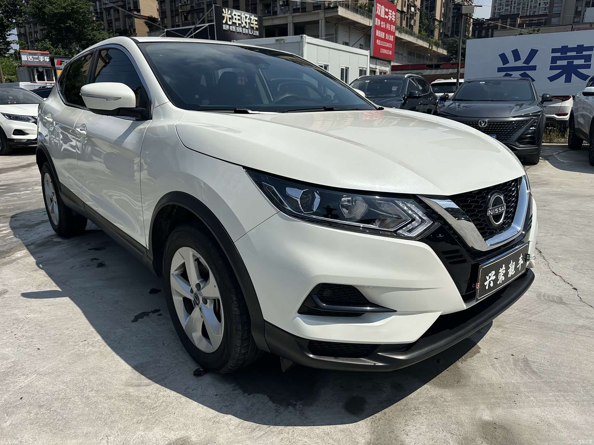 Nissan Qashqai, 2024 3