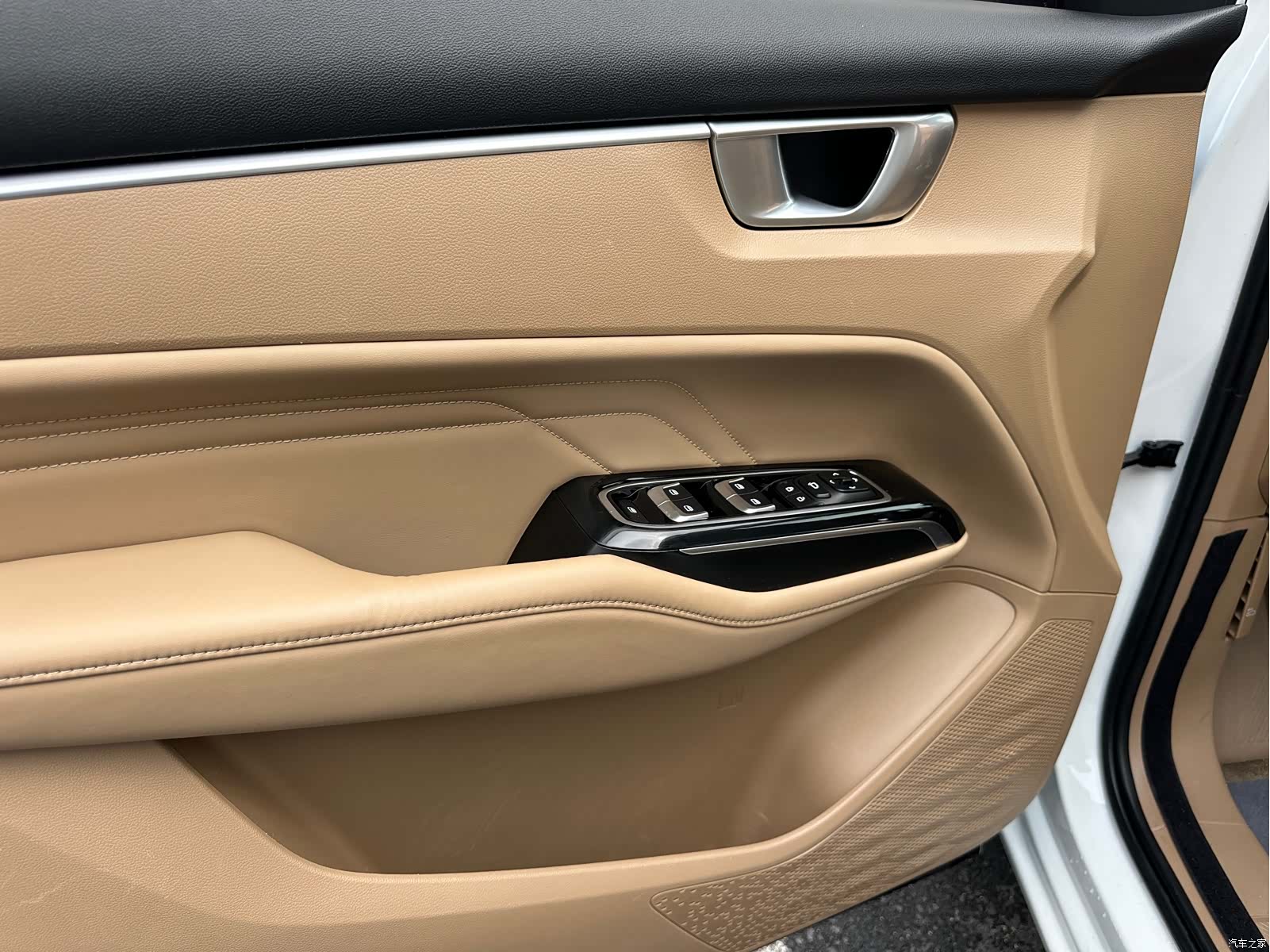 Wuling DHT, 2023 6