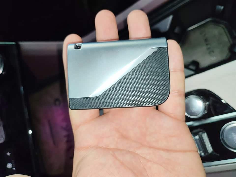 Lynk & Co 09