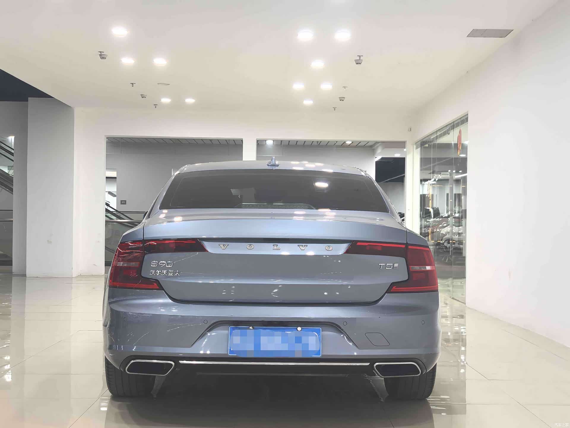 Volvo S90, 2019 4