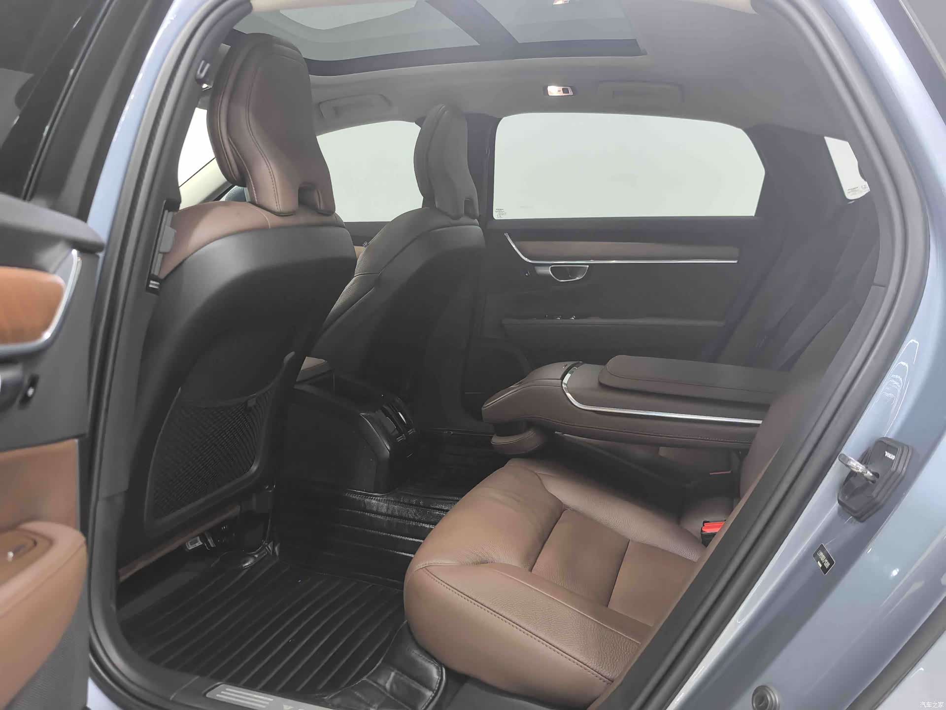 Volvo S90, 2019 10