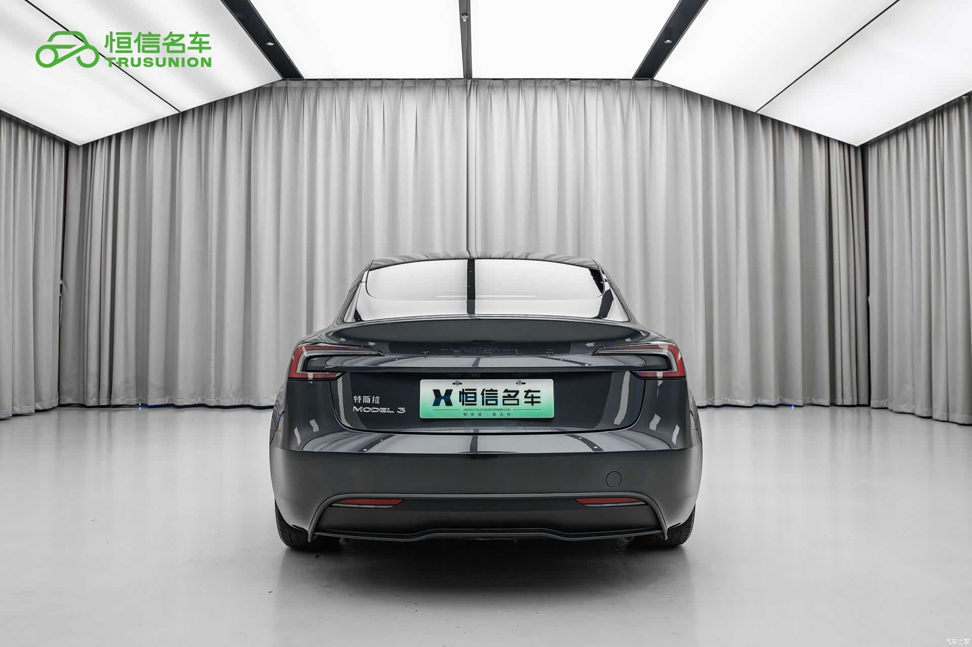 Tesla Model 3, 2025 все фото