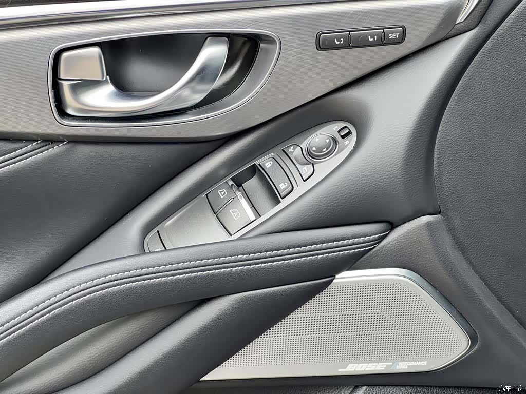 Infiniti Q60, 2018 18