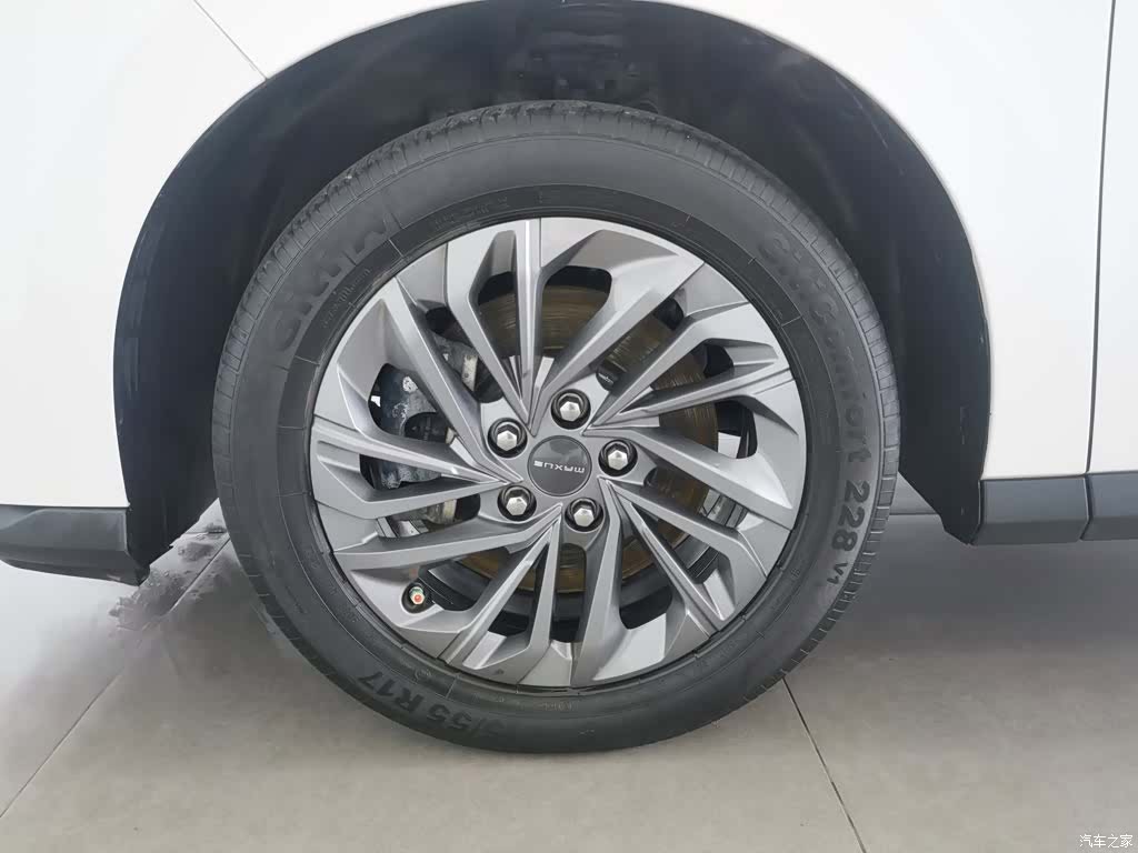 Maxus G50, 2023 17