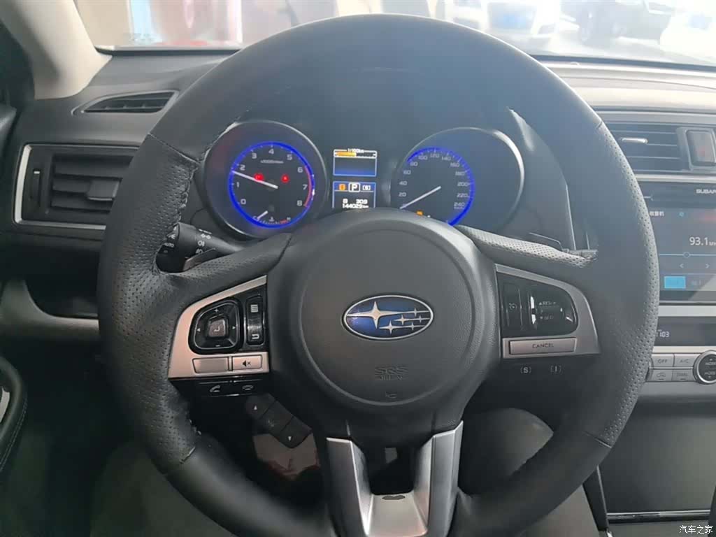 Subaru Outback, 2016 11