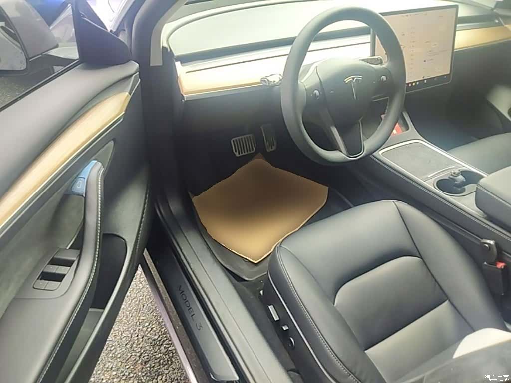 Tesla Model 3, 2023 16