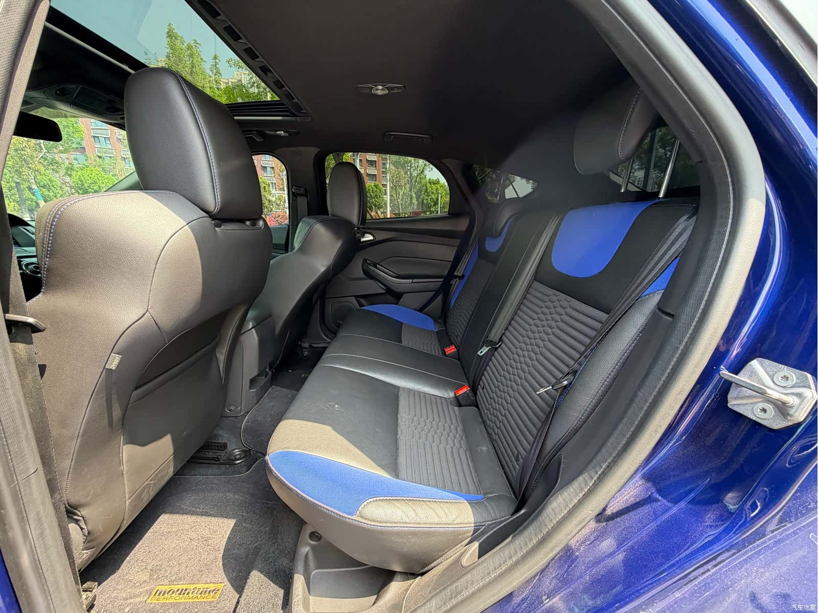 Ford Focus, 2017 16