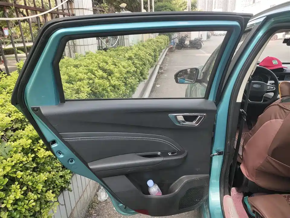 Geely Vision X3