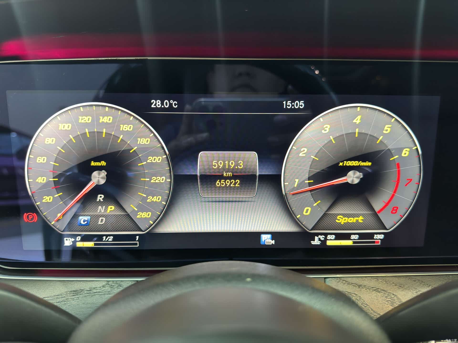 Mercedes-Benz E-Class, 2018 10