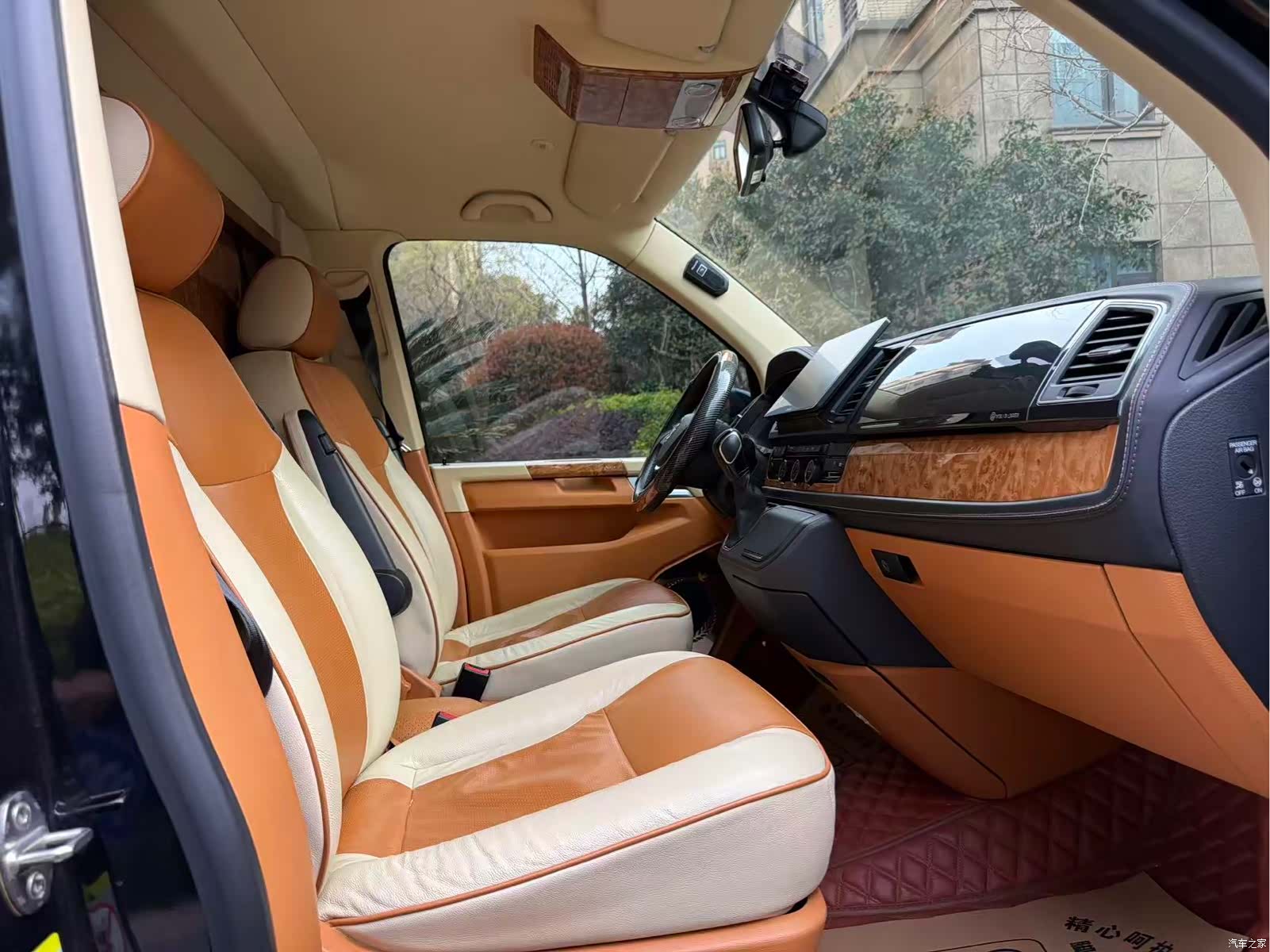 Volkswagen 7, 2019 14